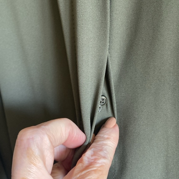 Mossimo Lg. Long Sleeve/3/4 sleeve Blouse, Olive - Picture 4 of 7